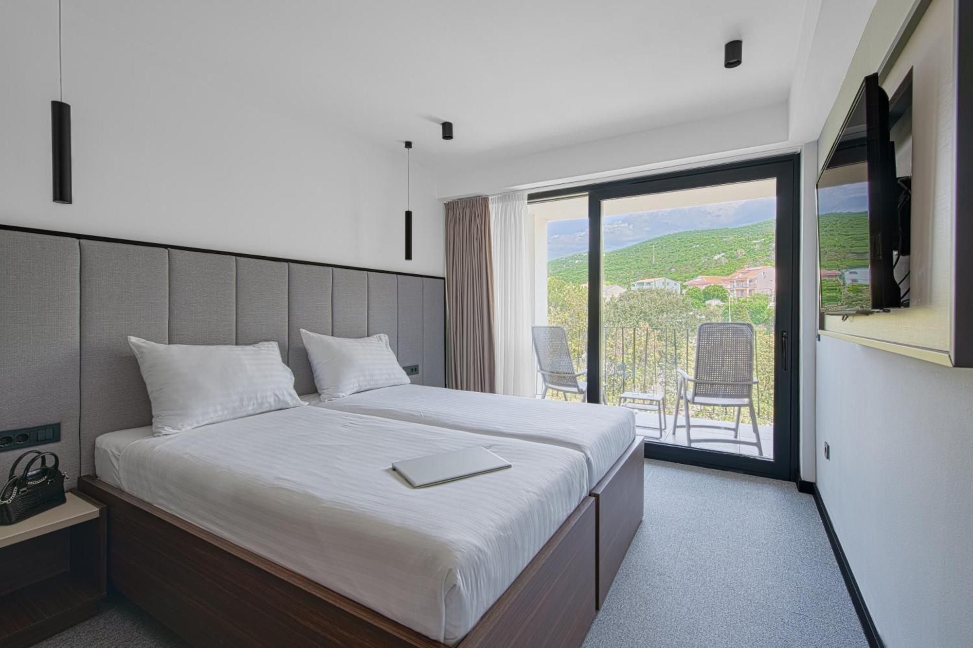 Hotel Ad Turres Crikvenica Exterior photo