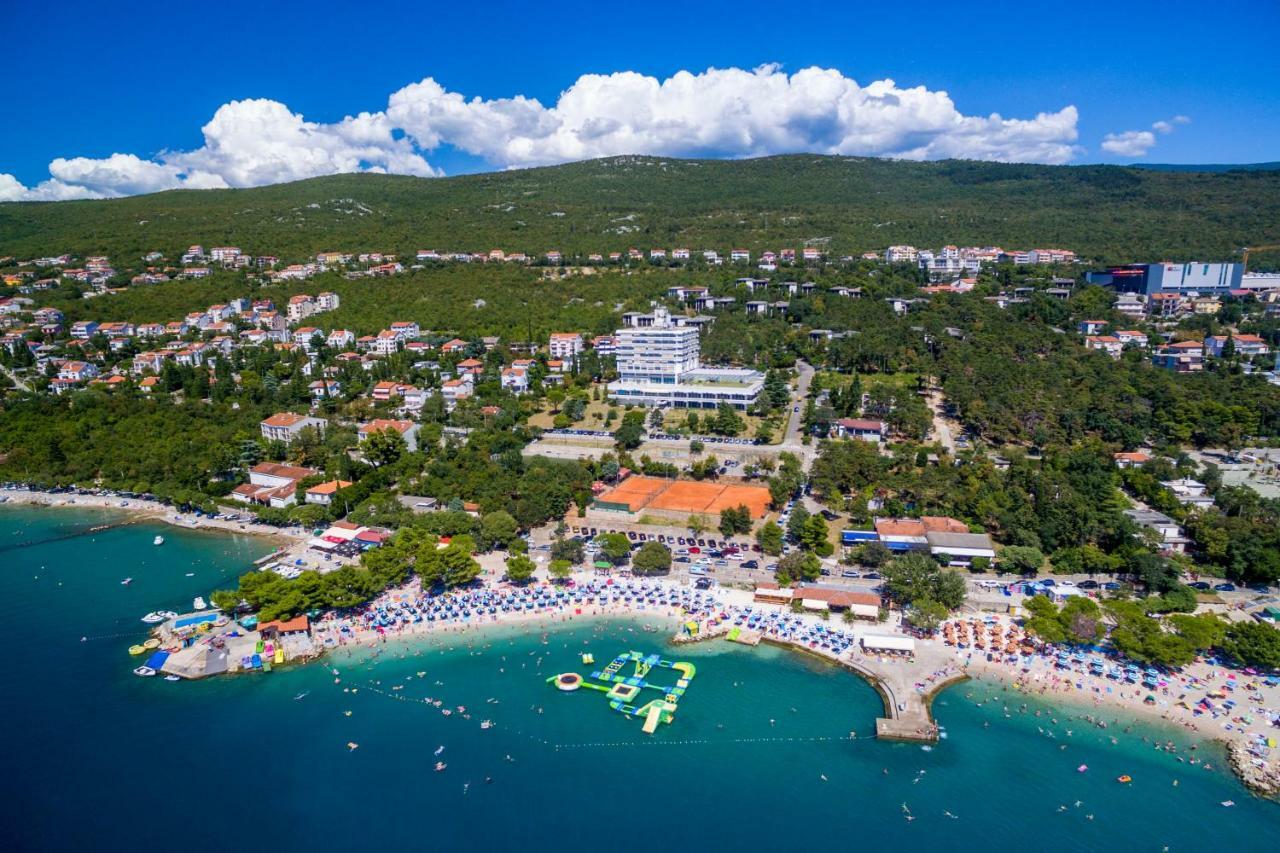 Hotel Ad Turres Crikvenica Exterior photo